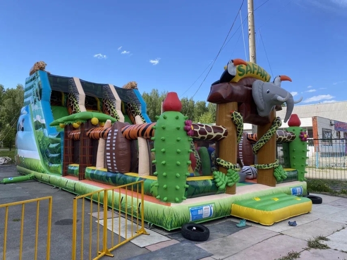 Надувной батут «Сафари» — максимум прибыли и восторга на одной площадке