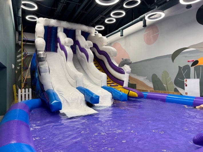 Надувной аквапарк Спрут на волнах, г. Казань